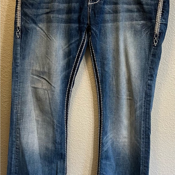 Rock Revival Dark Blue Denim with White Stitching - Picture 2 of 15